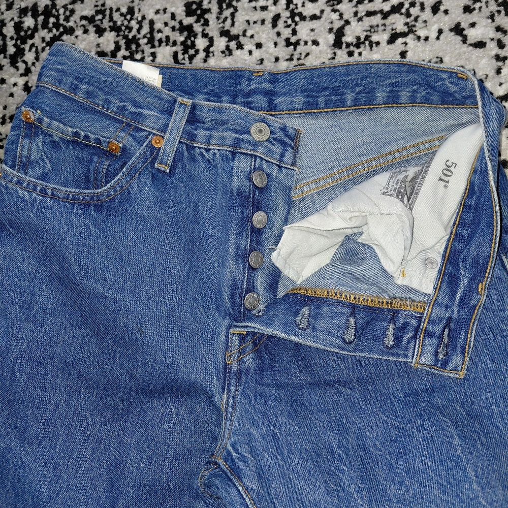 Levi’s 501 Original Fit High Rise Straight Leg Jeans 26 Shout Out Stone - Picture 10 of 16